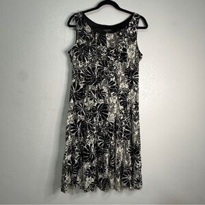 Perceptions Black, Gray & White Patterned Midi Dress. Sz 8.